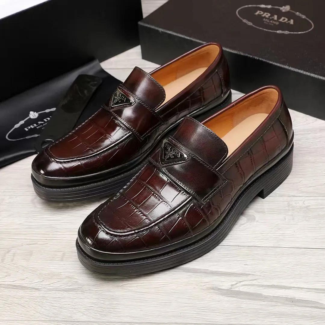 Men's shoes 💰540 💰💰🎩🎩【Prada】Counter 1:1⬆️original reproduction, absolute quality🆗original outsole, high-quality imported rubber, wear-resistant and non-slip, never degummed, upper material: imported first-layer cowhide➕anti-slip foam outsole, official website material, inner material: water-dyed 🐂leather lining, optional! Code number 38-45